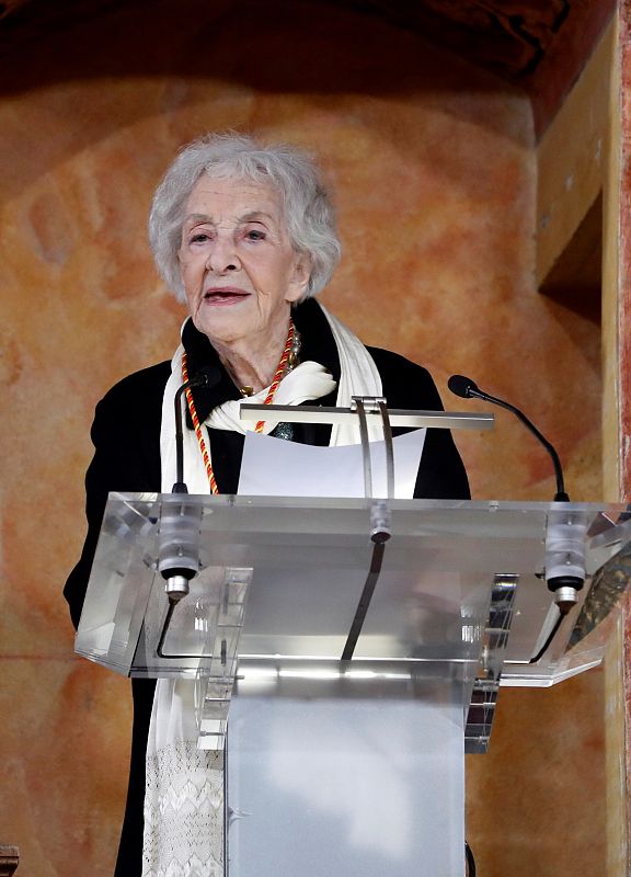 Ida Vitale durante el discurso que pronunció tras recibir el Premio de Literatura en Lengua Castellana Miguel de Cervantes 2018.