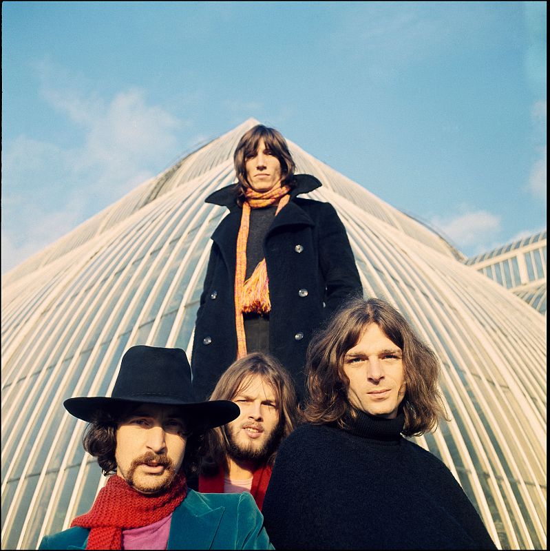 Imagen de Pink Floyd a finales de los 60, poco después de la salida de Syd Barrett y su sustitución por David Gilmour.