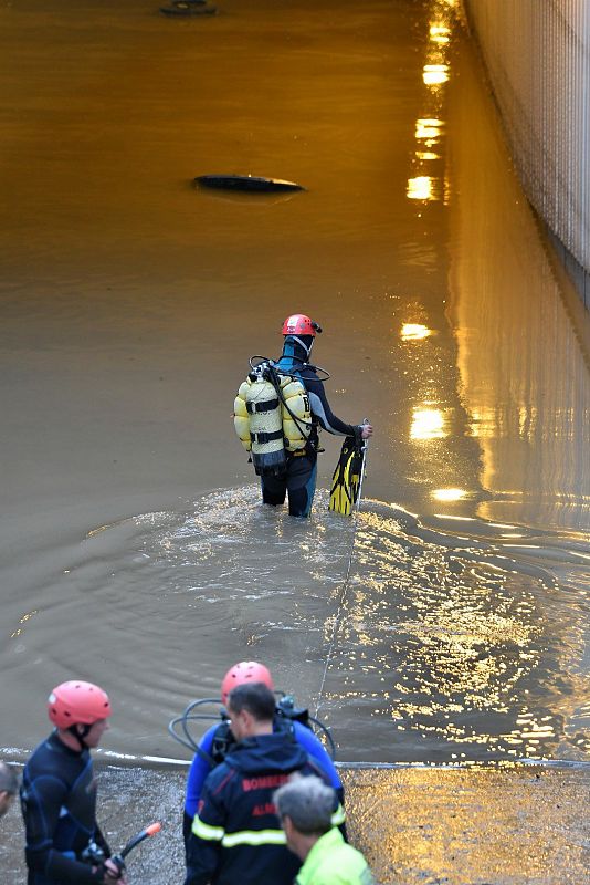 Gota fría - Trabajos en túnel de Almería donde ha fallecido una persona