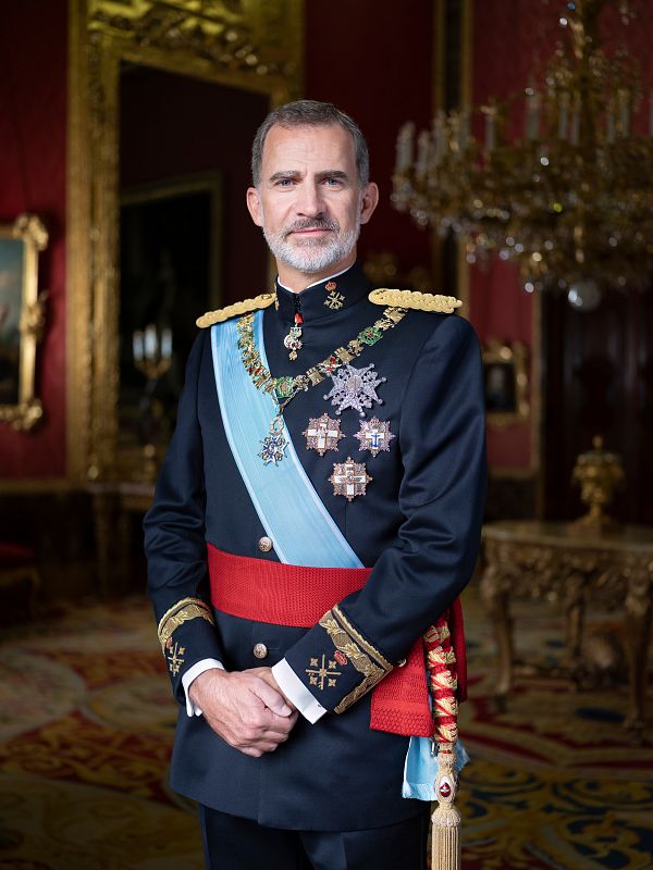 El rey de España posa en la que será su nueva fotografía oficial.