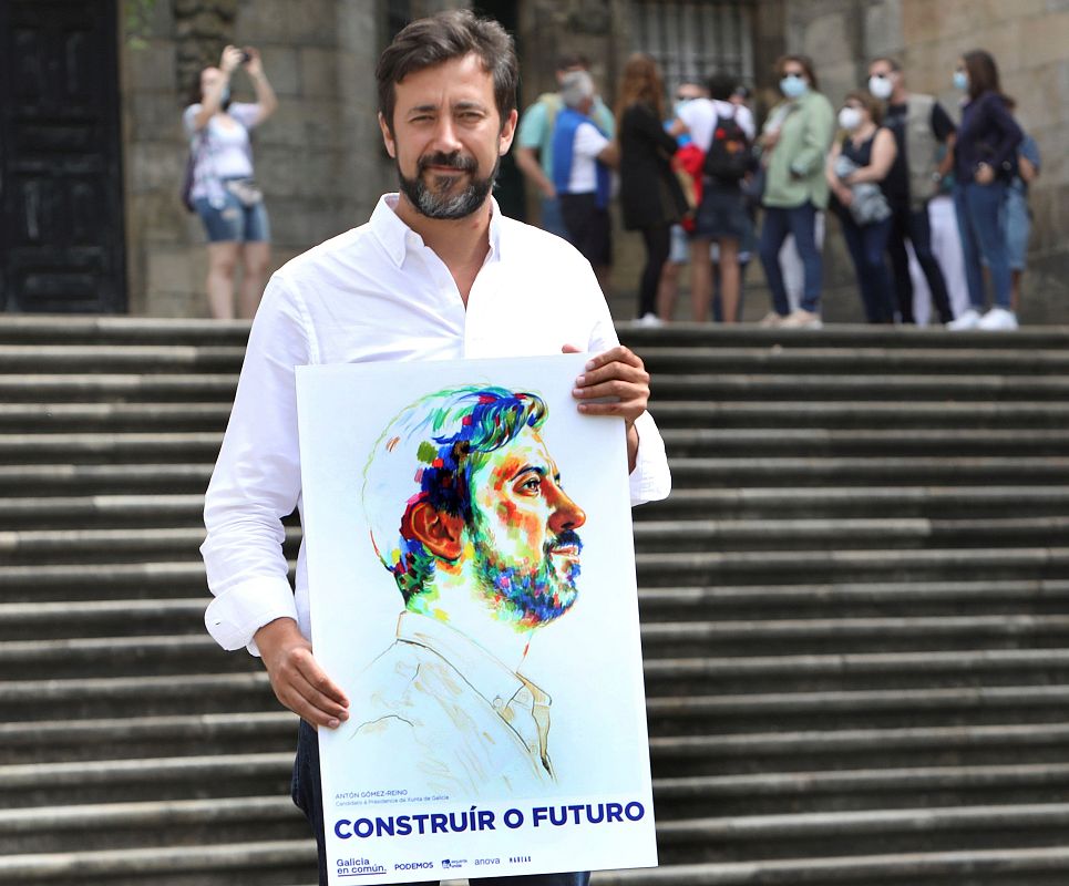 Gómez-Reino presenta los nuevos diseños de la campaña '(Re) Inicia GZ'