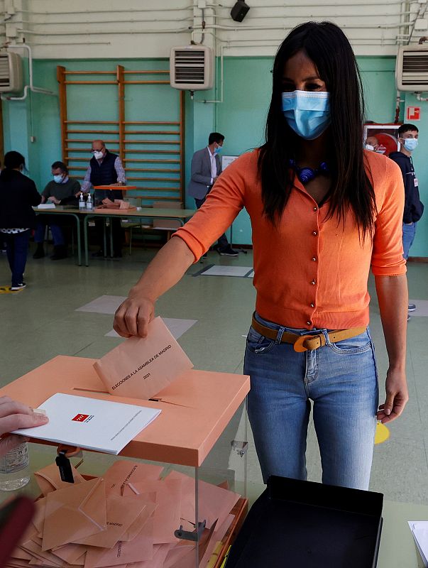 Votación de Begoña Villacís (C's)