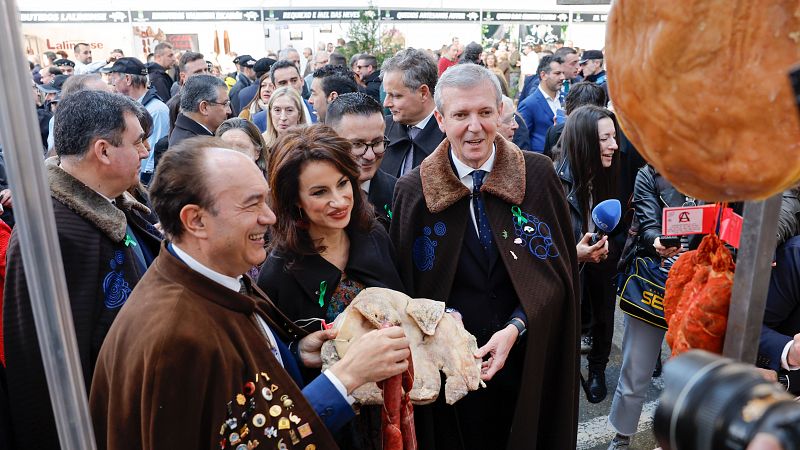 Elecciones Galicia 2024: Rueda visita la Feria del Cocido de Lalín (Pontevedra)