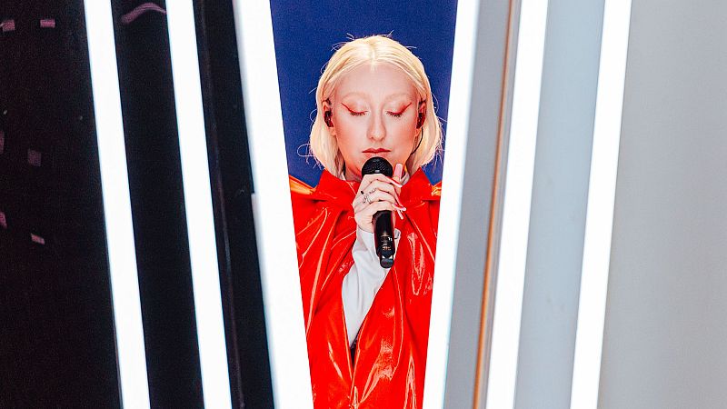 Luna representa a Polonia en Eurovisión 2024 con la canción "The Tower"