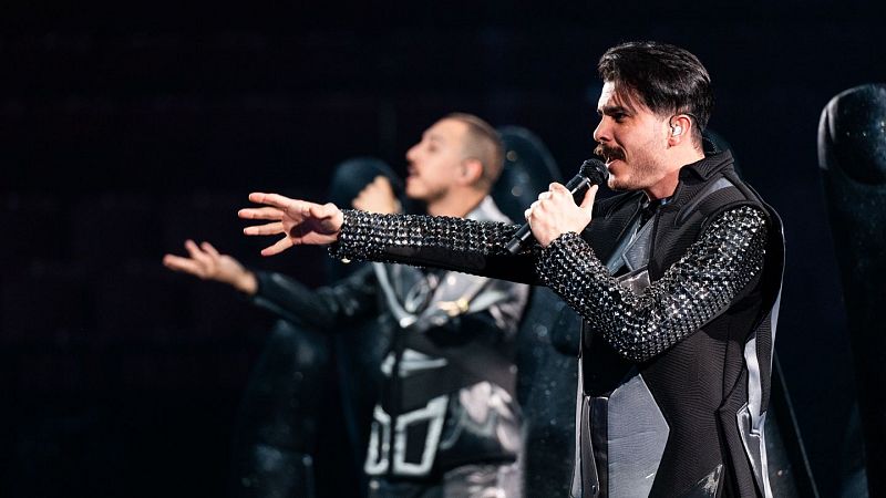 FAHREE feat. Ilkin Dovlatov representa a Azerbaiyán en Eurovisión 2024 con la canción "Özünlə Apar"