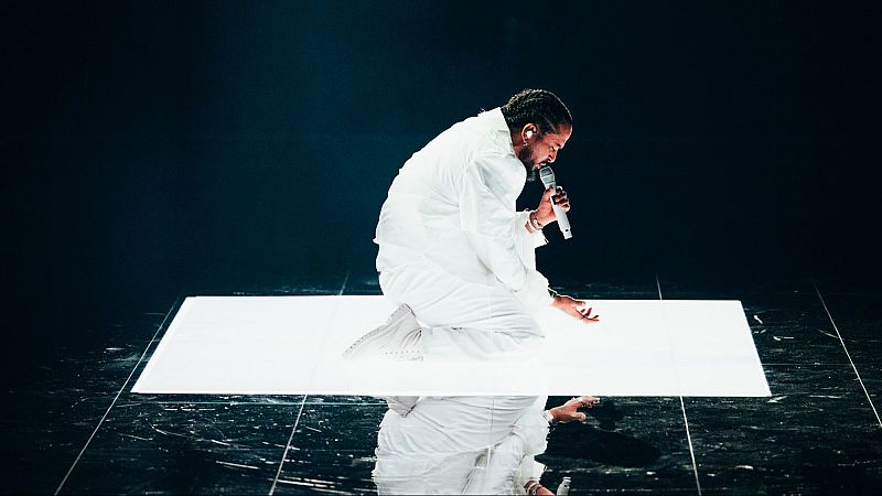 Slimane representa a Francia en Eurovisión 2024 con la canción "Mon Amour"