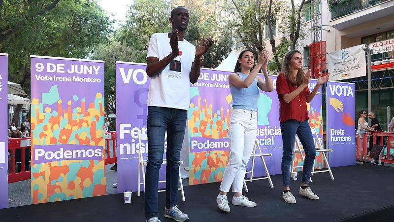 Irene Montero (c) durante un acto de campaña del partido en Palma de Mallorca