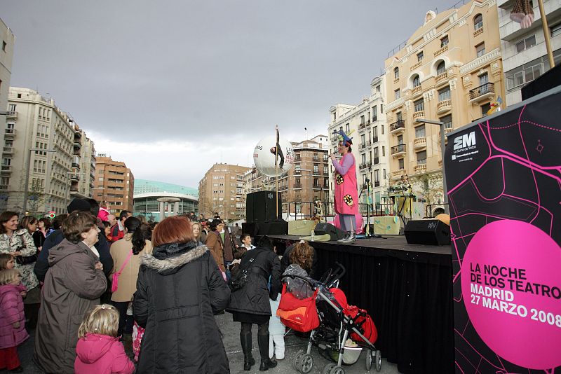 La plaza Dalí de Madrid se transforma para los más pequeños