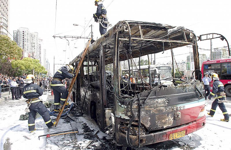 Explosión de un autobús en Shangai