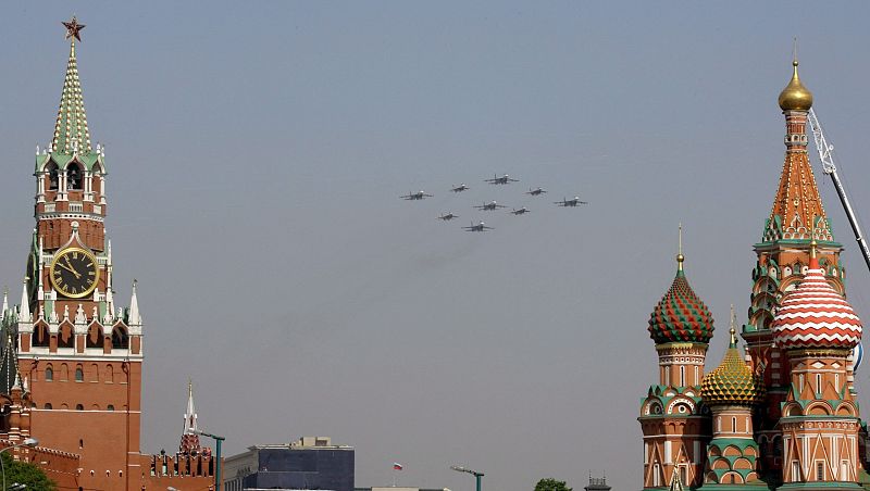 Desfile militar por el Día de la Victoria en Moscú