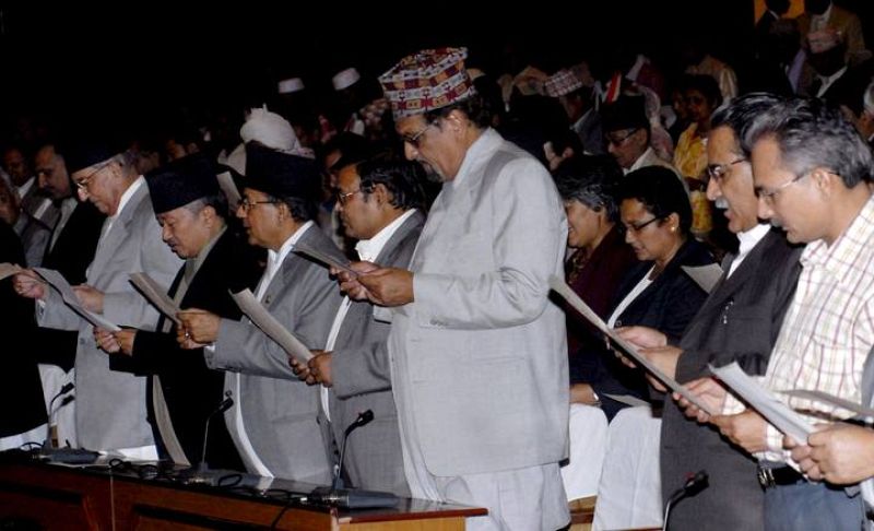 CEREMONIA DE TOMA DE JURAMENTO EN KATMANDÚ, NEPAL