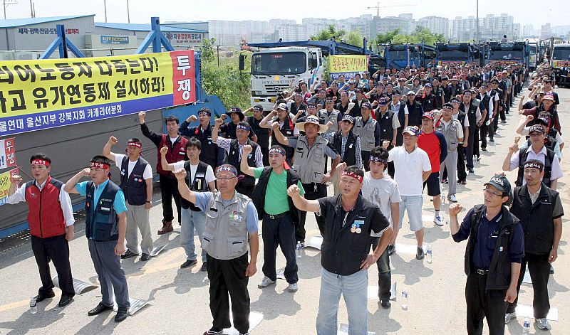 Huelga de transportistas en Corea del Sur