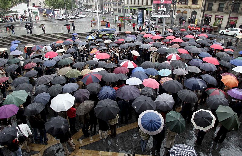 Concentración periodistas en Bilbao