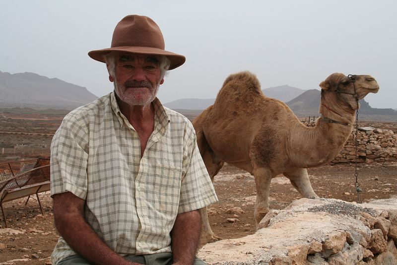 Cuadernos de Paso. Los Majoreros. Camellero