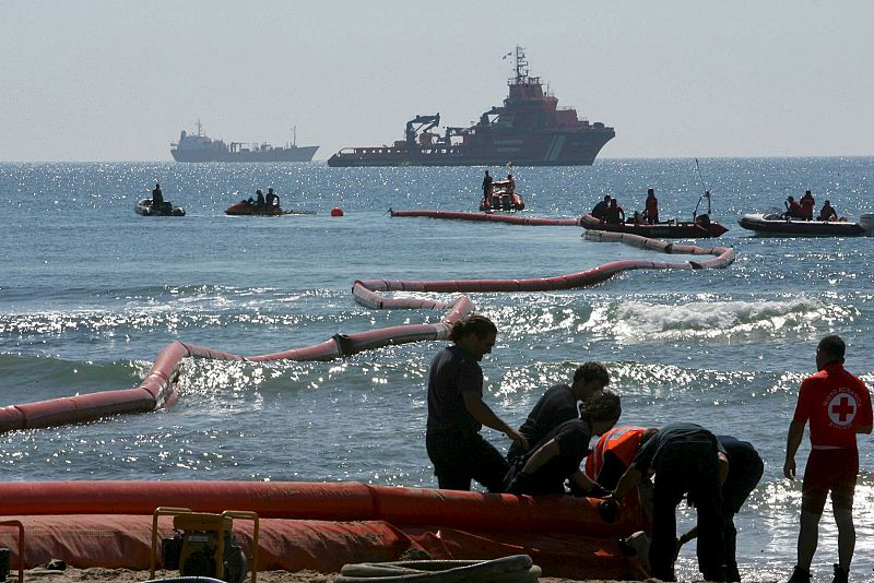 Simulacro de contaminación marina