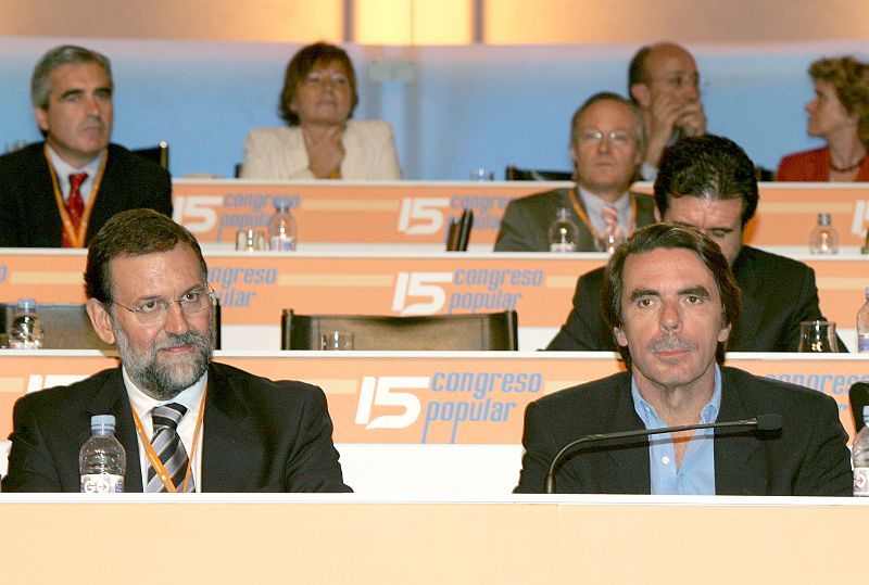 Rajoy y Aznar, en el XV Congreso del PP