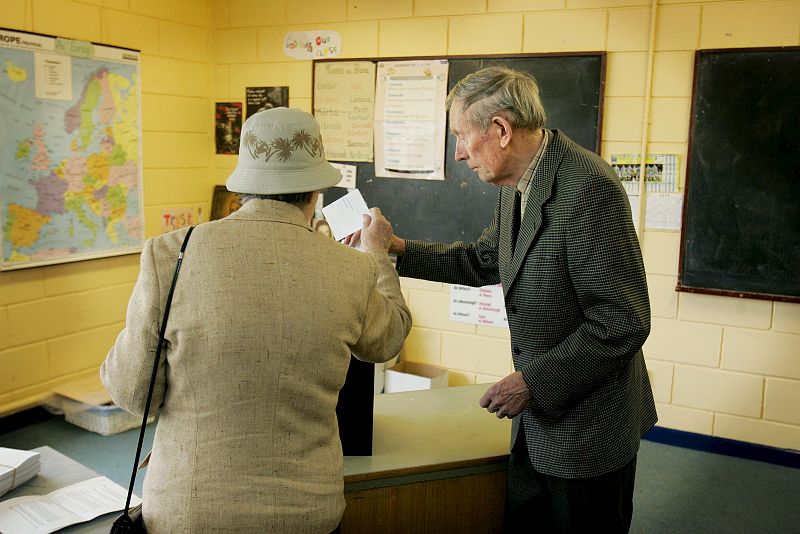 Irlanda vota el Tratado de Lisboa