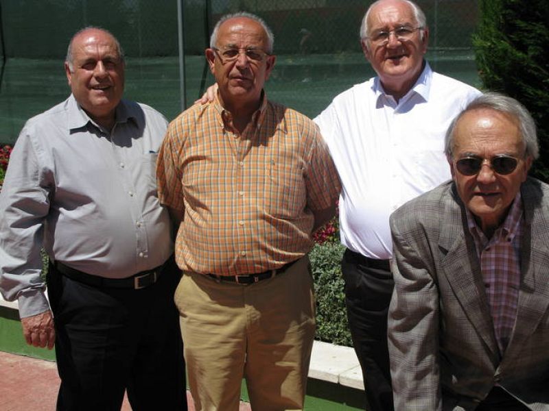 Un grupo de ex presos