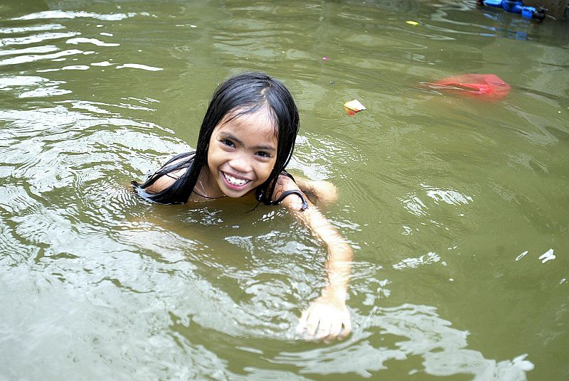 Paso del tifón Fengshen por Filipinas