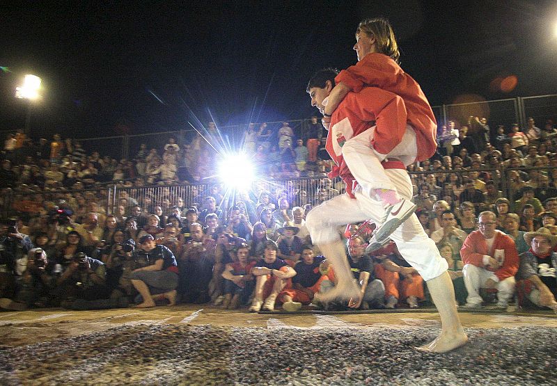 Paso del fuego en Soria