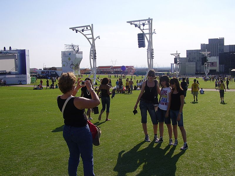 Algunas niñas llevaban desde las 12 de la mañana en Rock in Río