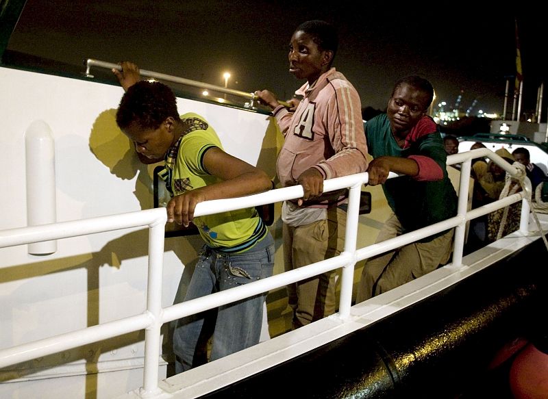 PATERA LLEGA A ALMERIA
