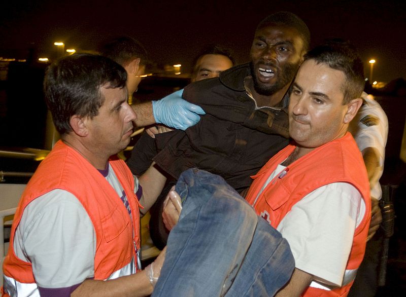 PATERA LLEGA A ALMERIA