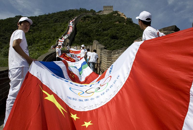 La Gran Muralla China se pone guapa para recibir a los invitados de todas partes del mundo.