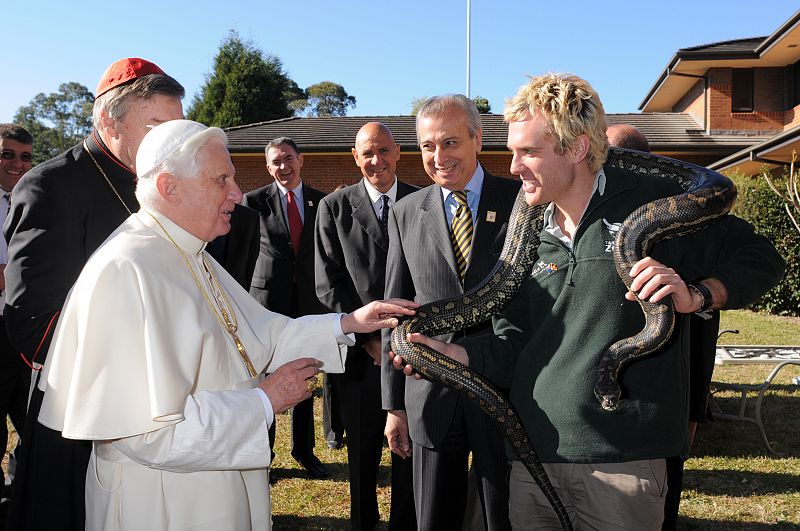 El Papa cumplió su deseo de ver animales exóticos de Australia, cuando el pasado 16 de julio , los responsables de un zoo acercaron algunos ejemplares a su residencia.