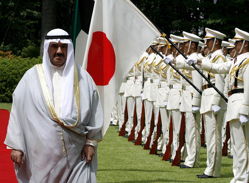 Visita del primer ministro de Kuwait a Japón