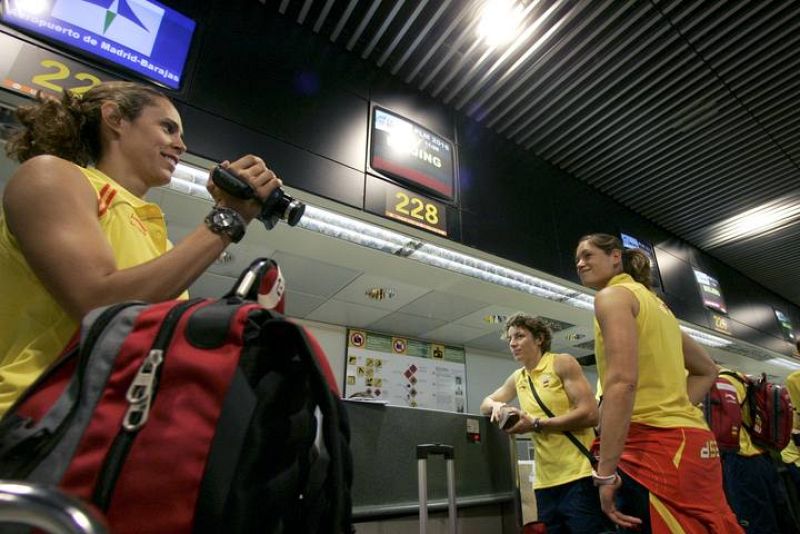 Tres de las componentes del equipo de baloncesto femenino que va a participar en los Juegos Olímpicos.