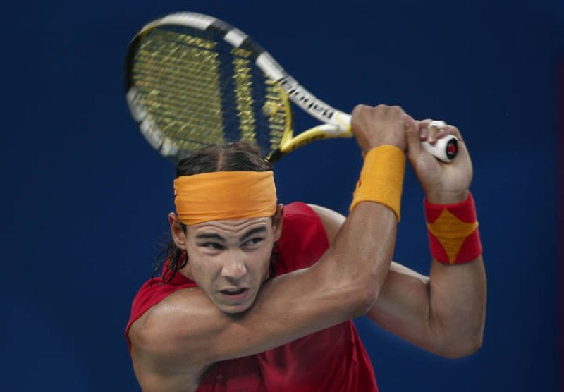 Rafa Nadal ha pasado a cuartos tras derrotar a Igor Andreev por 6-4 y 6-2.