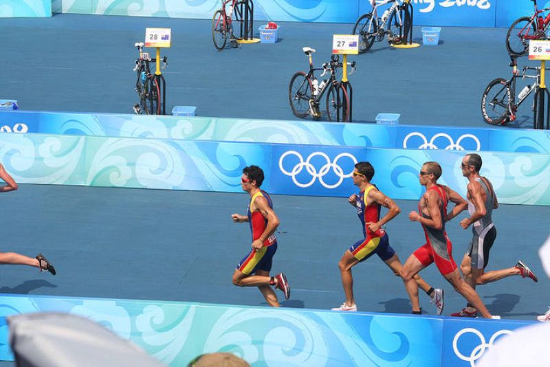 Javier Gómez Noya e Iván Raña se quedan sin medalla