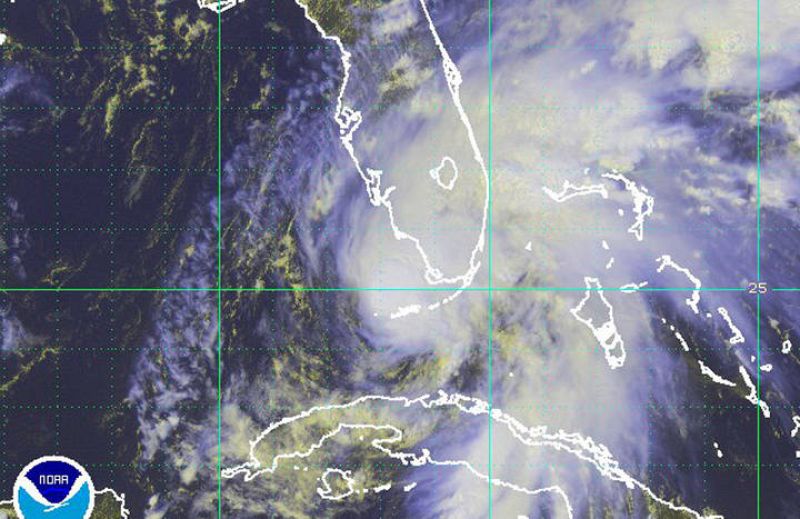 Imagen de la tormenta tropical 'Fay' vista por el satélite a su paso por Florida