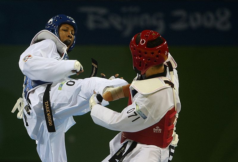 El taekwondista Yulis Gabriel Mercedesante ganó al español Juan Antonio Ramos en las semifinales de taekwondo de -58 kilos.