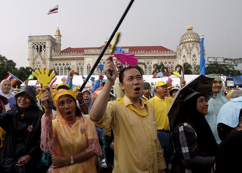 Unas 100.000 personas han formado parte de la manifestación contra el gobierno tailandes.