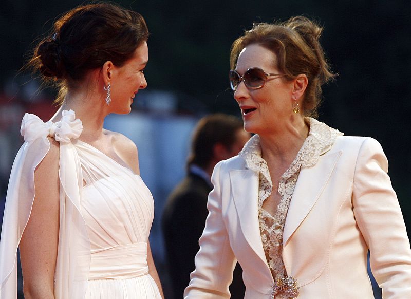 Actress Streep and Hathaway arrive at the Cinema Palace in Venice