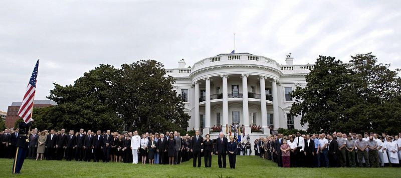 Minuto de silencio en la Casa Blanca