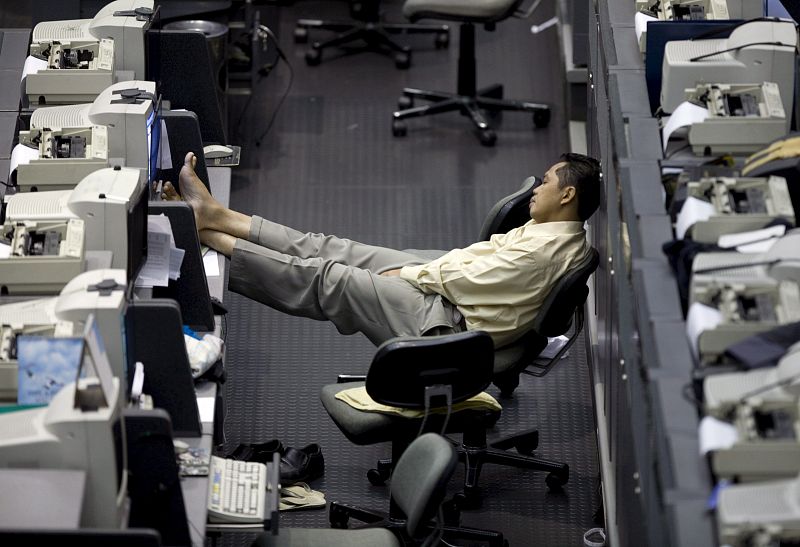 Los mercados de Asia-Pacífico se desploman arrastrados por la crisis en EE.UU.