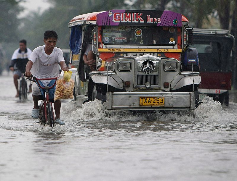 LA TORMENTA TROPICAL HIGOS PIERDE FUERZA