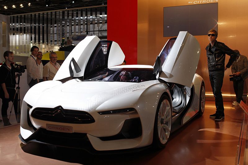 El nuevo Citroen concepto CIT también se ha presentado en París. Utilizará un sistema propulsor de tecnología híbrida diesel con las cuatro ruedas motrices (02/10/08).