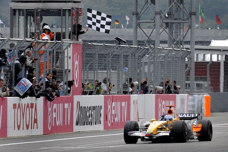Alonso volvió a ver la bandera a cuadros, consiguiendo su segundo Gran Premio de la temporada.