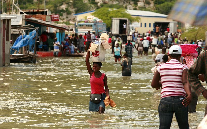 DESBORDAMIENTO DEL LAGO AZUEI EN LA FRONTERA DOMINICO-HAITIANA,