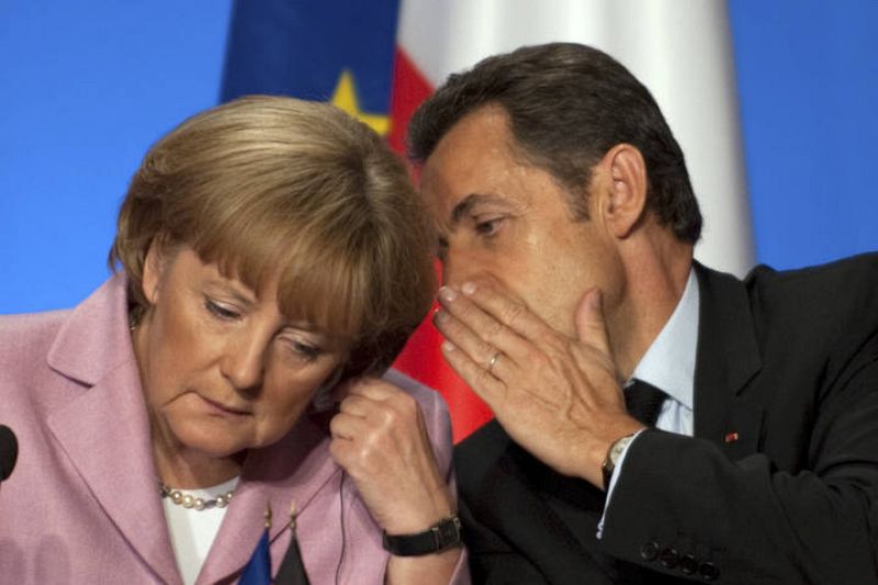 Rueda de prensa posterior a la cumbre extraordinaria celebrada en París para abordar la crisis financiera internacional. Octubre de 2008.   