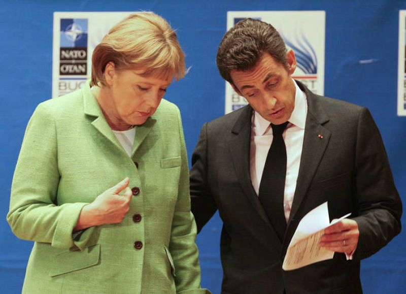 Cumbre de la OTAN en Rumanía. Abril de 2008. 