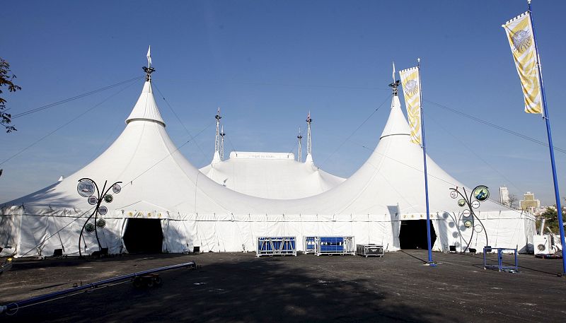 Vista de las instalaciones del Circo del Sol en la Casa de Campo de Madrid. La carpa, conocida como el Gran Chapiteau, tiene capacidad para 2.500 personas (10/11/08).