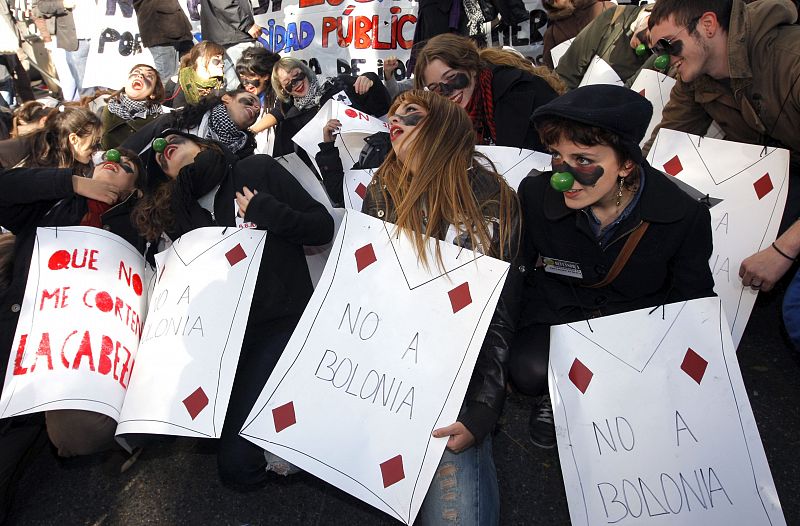 MANIFESTACIÓN CONTRA EL PLAN BOLONIA