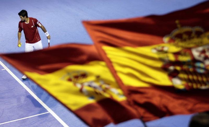 Aunque en mucho menor número, la presencia española se está haciendo notar en el estadio Islas Malvinas de la ciudad de Mar del Plata.