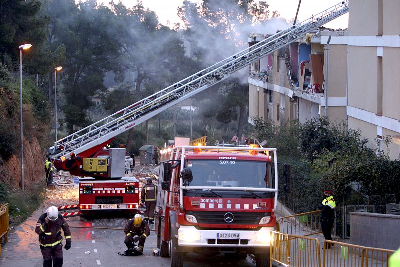 Explosión en un bloque de Gavá, Barcelona, que ha causado al menos 26 heridos