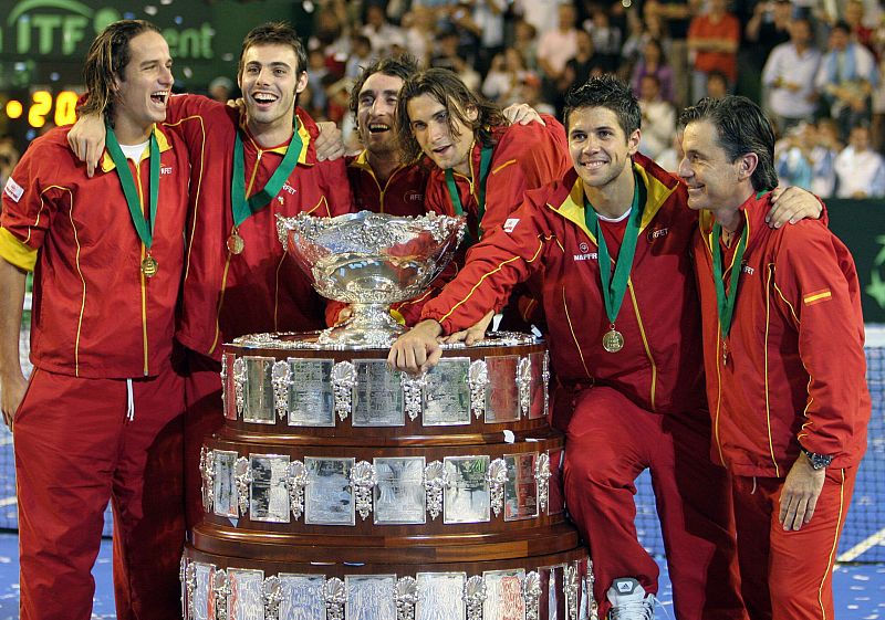 Con este triunfo, España consigue su tercera ensaladera, después de las conseguidas en 2000 y 2004.